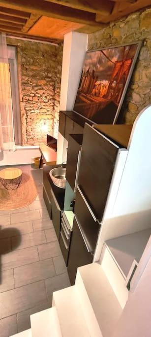 P'Tit Canut : Studio Tout Equipe Proche Centre Et Gare Lyon Luaran gambar